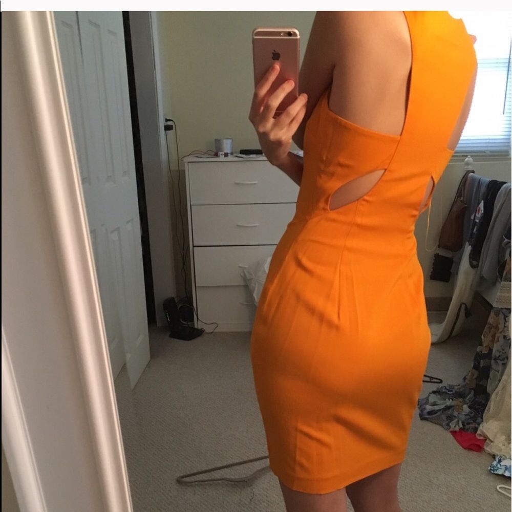 Zara1 Orange mini dress - Picture 3 of 3